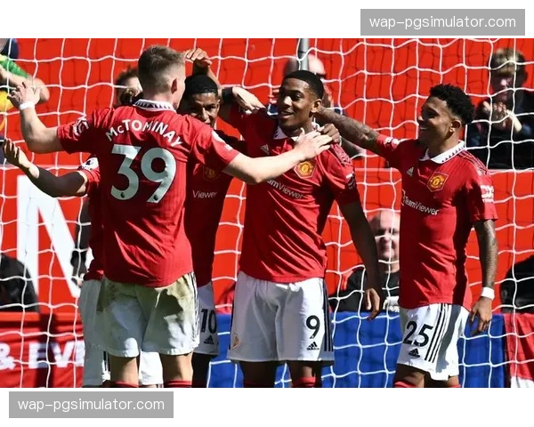 曼联后防三将集体伤停 马丁内斯德里赫特多古缺阵伯恩茅斯